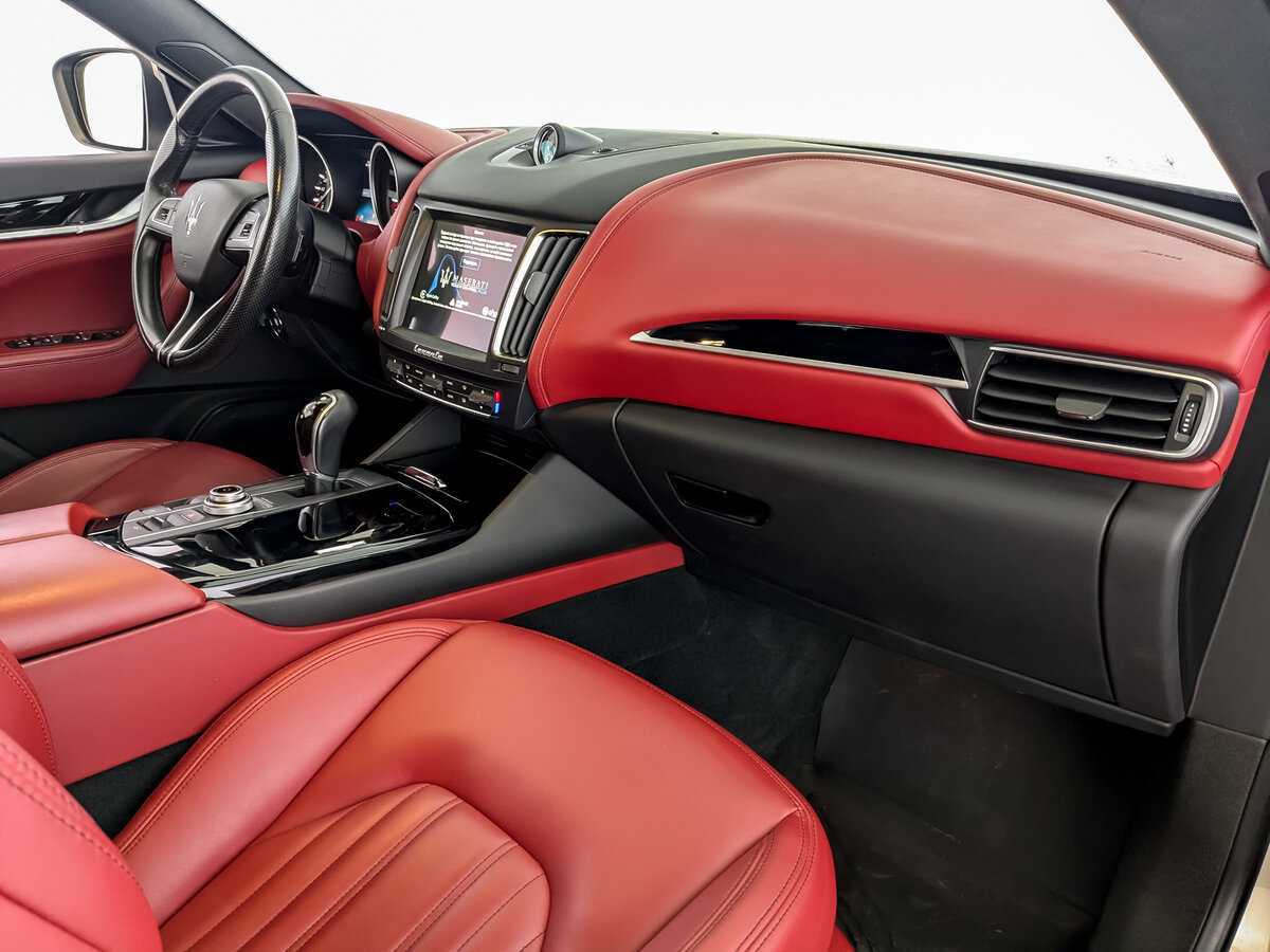 Купить Maserati Levante Diesel, 2017, 64 300 км, фото №9