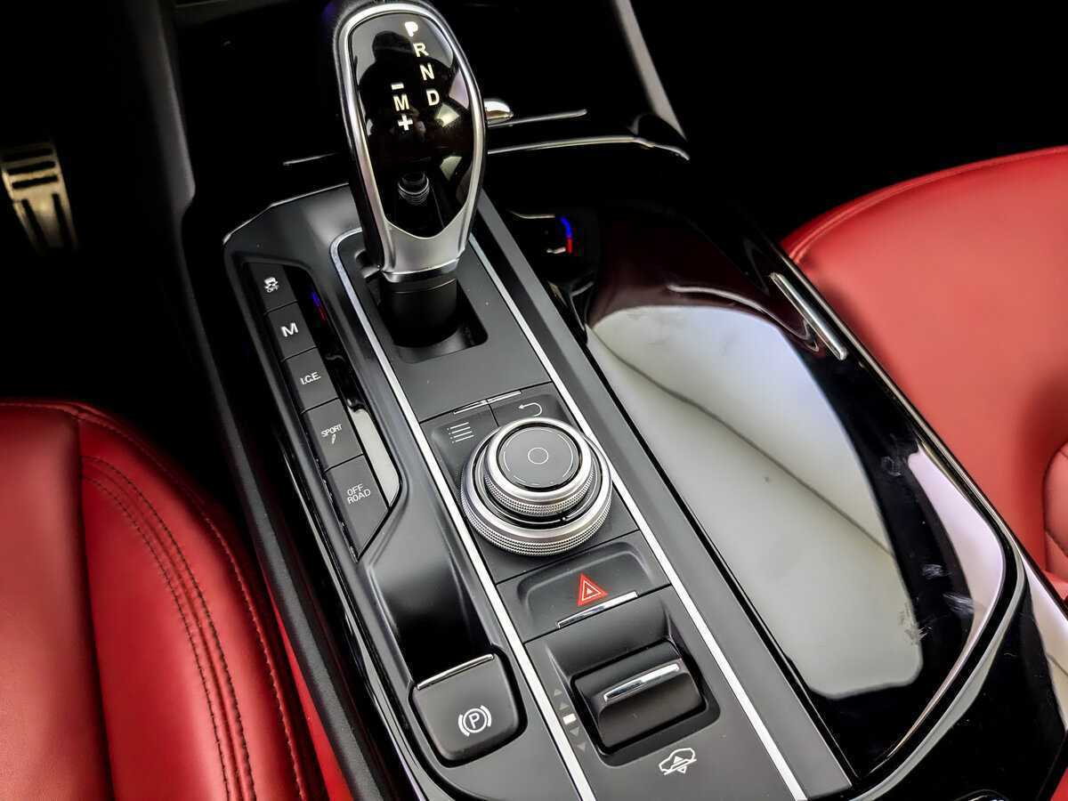 Купить Maserati Levante Diesel, 2017, 64 300 км, фото №22