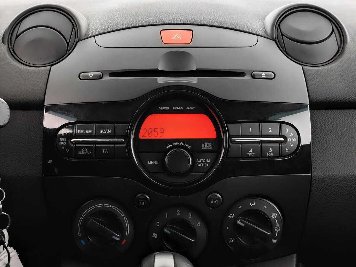 Купить Mazda 2, 2013, 80 603 км, фото №13