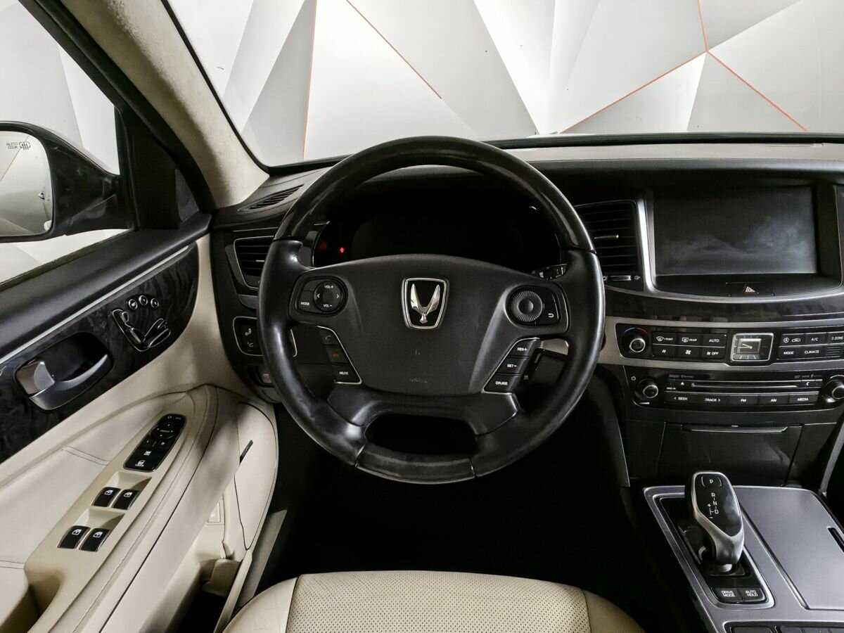 Купить Hyundai Equus Limousine 6AT, 2013, 100 744 км, фото №15