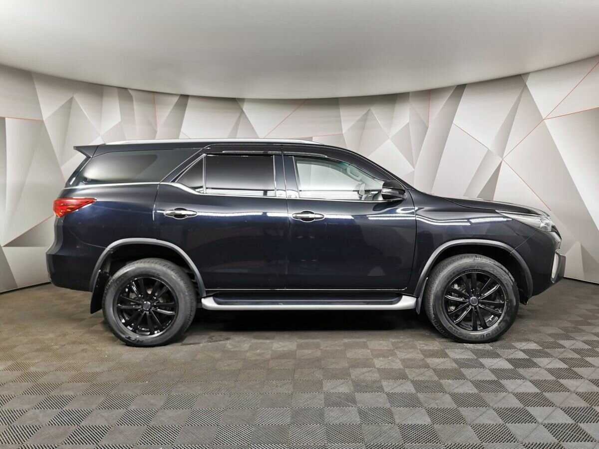 Купить Toyota Fortuner, 2019, 46 083 км, фото №6