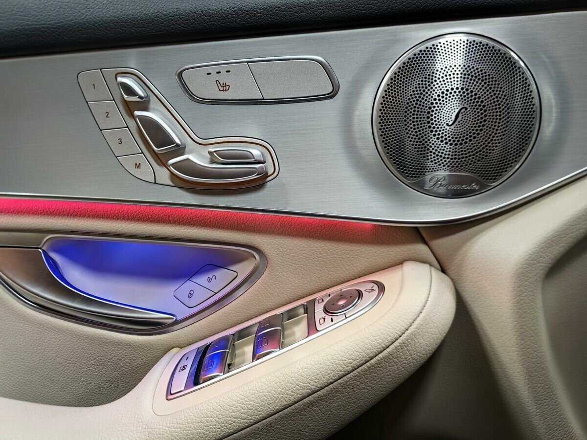 Купить Mercedes-Benz GLC Coupe 300, 2020, 51 641 км, фото №17