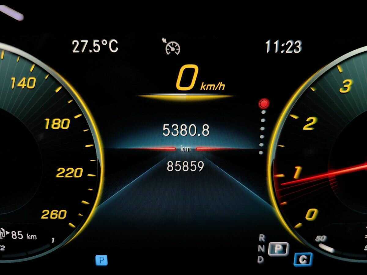 Купить Mercedes-Benz E-Класс 200, 2021, 85 858 км, фото №17