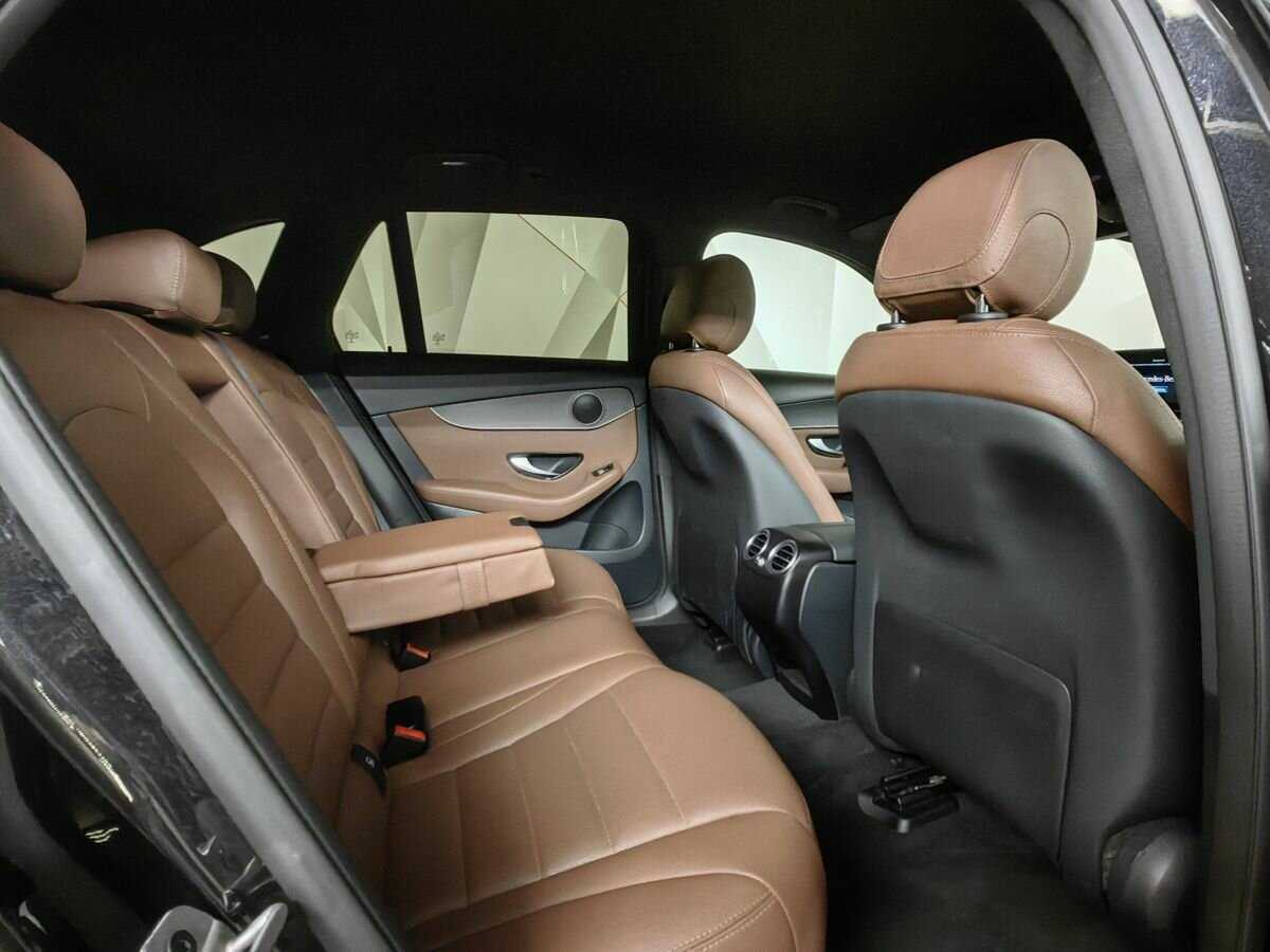 Купить Mercedes-Benz GLC 300 d, 2021, 69 090 км, фото №12