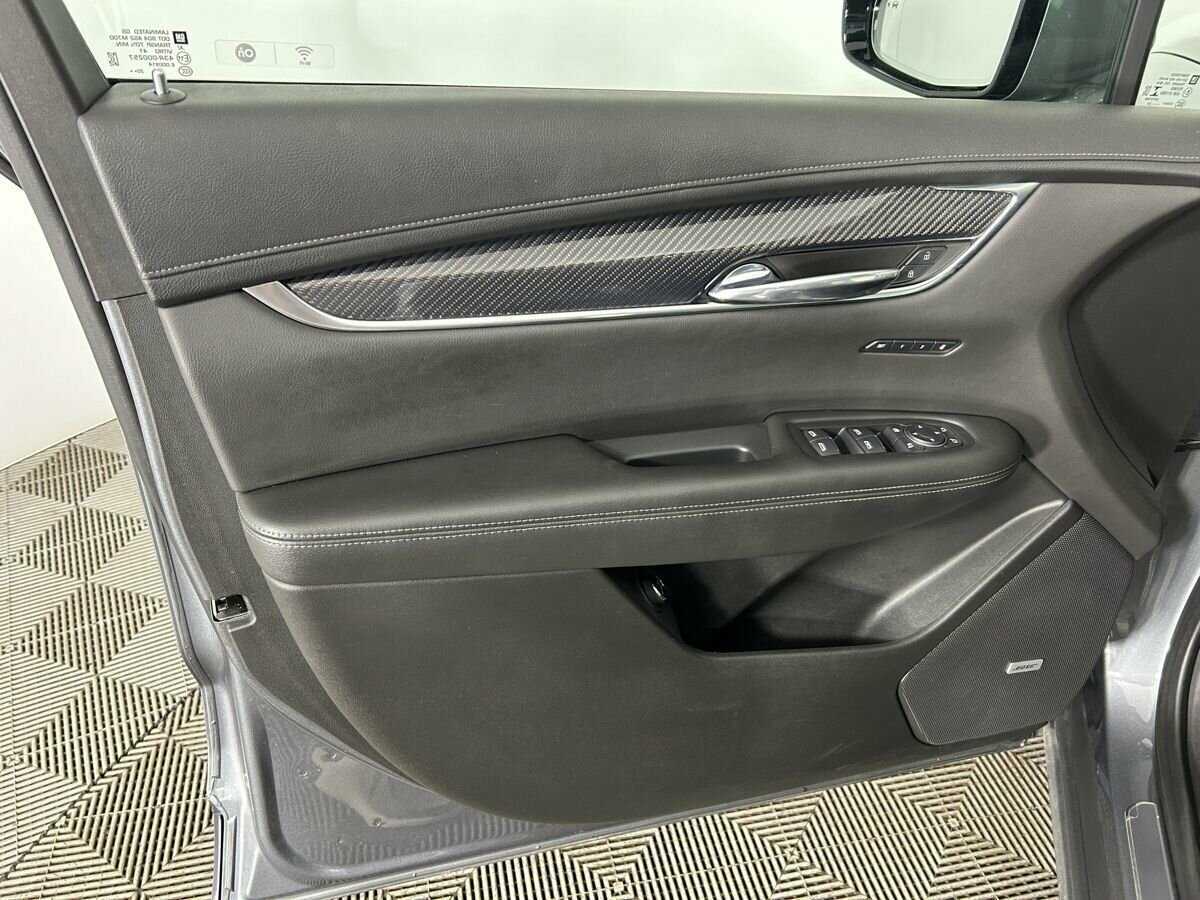 Купить Cadillac XT6, 2021, 91 000 км, фото №7