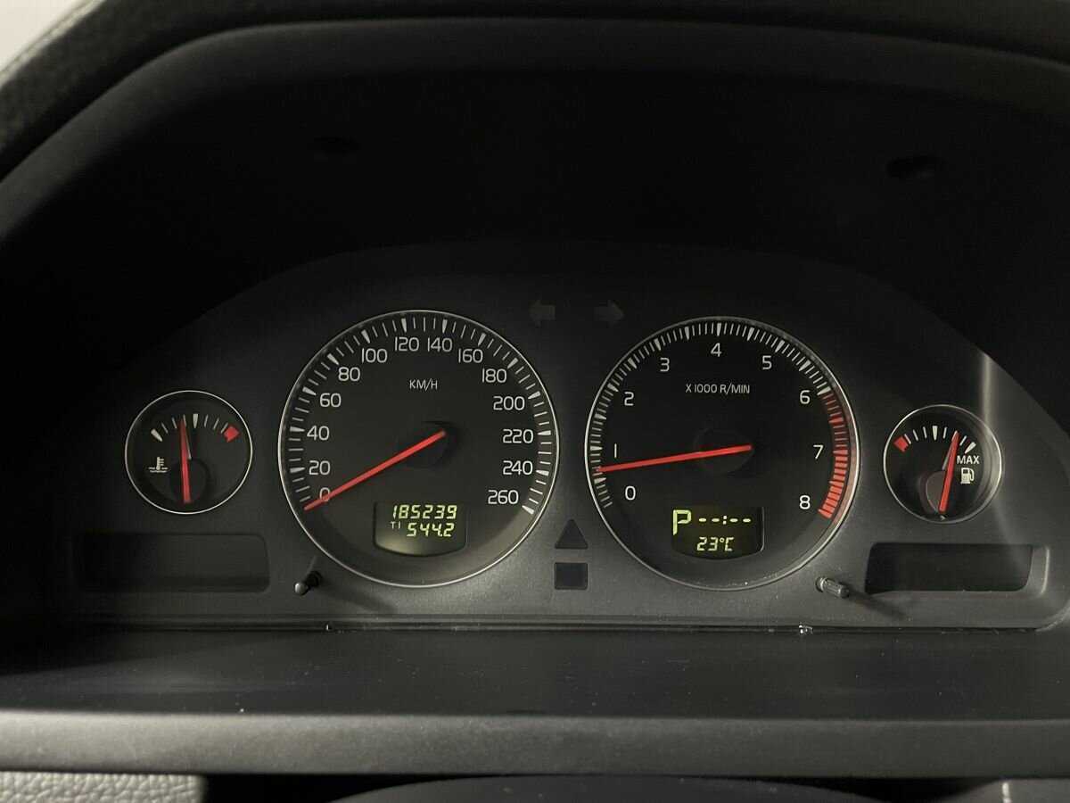 Купить Volvo XC90, 2003, 185 239 км, фото №10