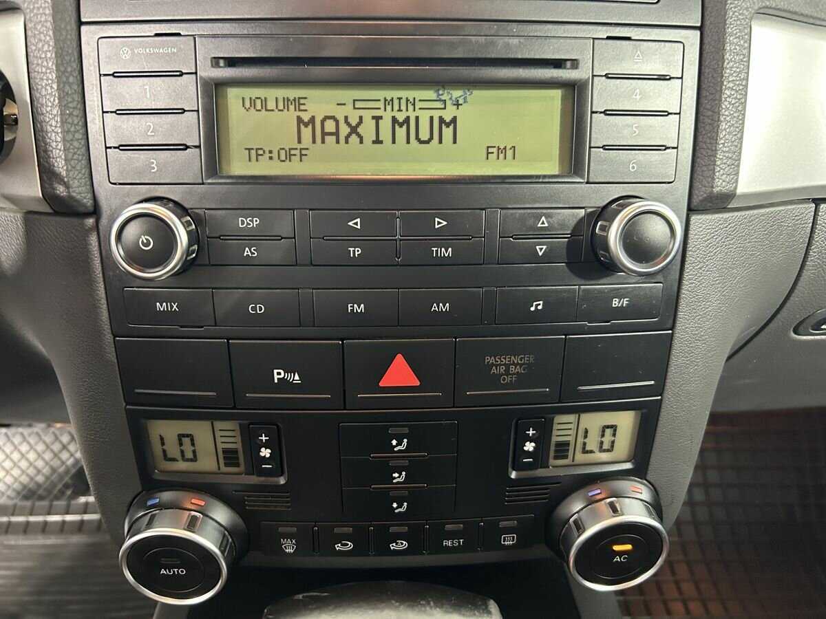 Купить Volkswagen Touareg, 2010, 345 000 км, фото №10