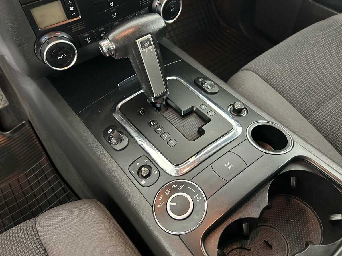 Купить Volkswagen Touareg, 2010, 345 000 км, фото №11