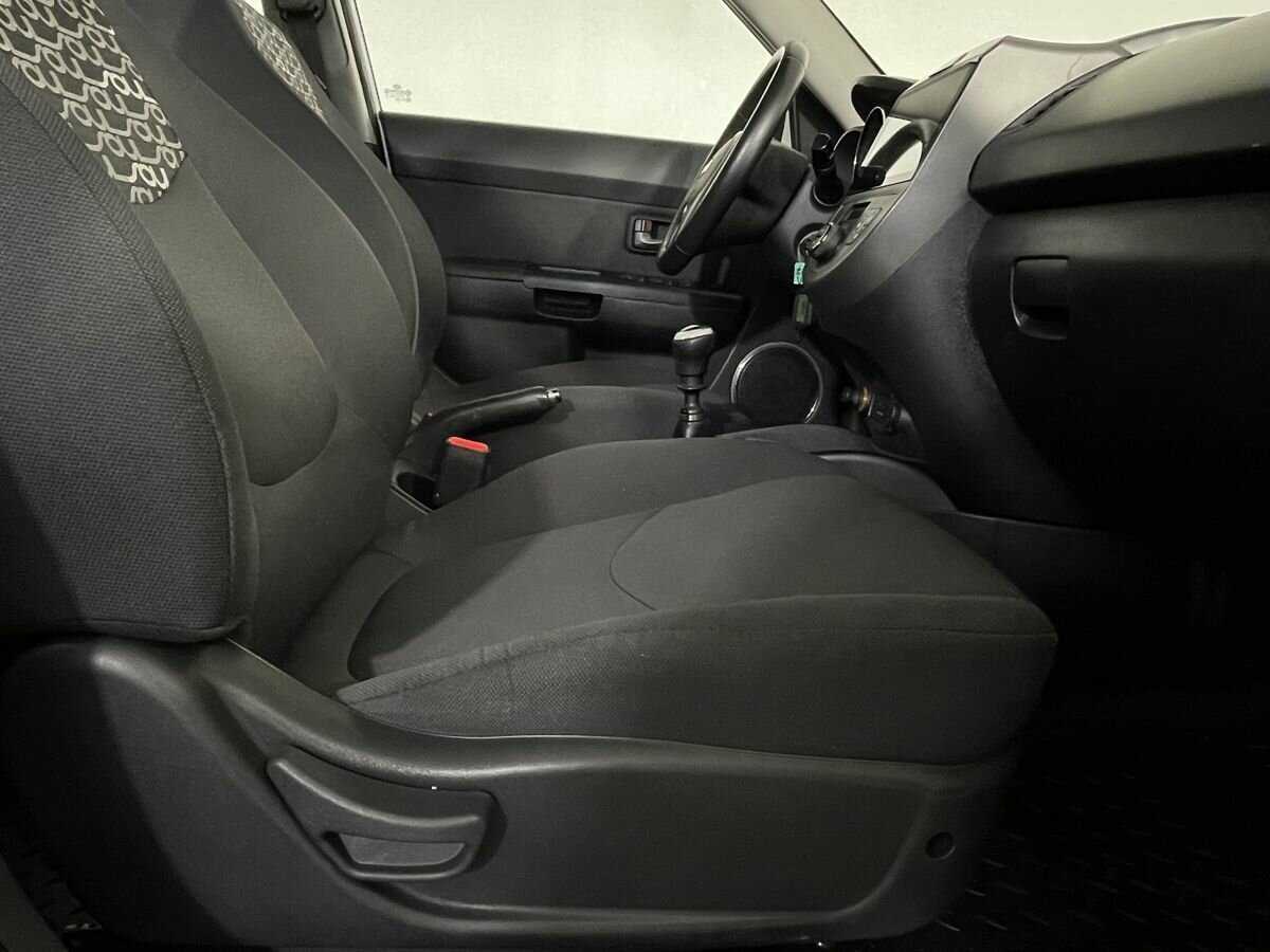 Купить Kia Soul, 2010, 176 532 км, фото №14