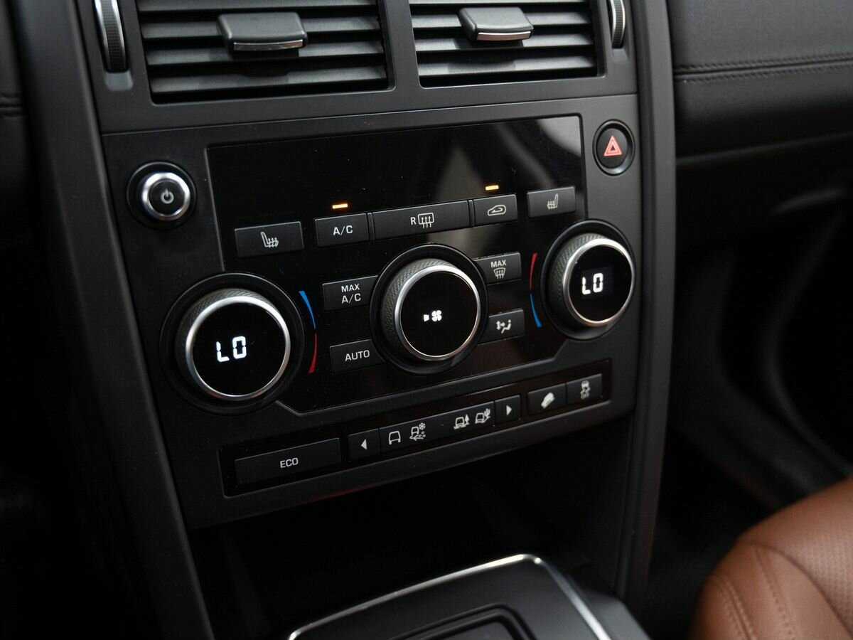 Купить Land Rover Discovery Sport, 2015, 125 338 км, фото №16