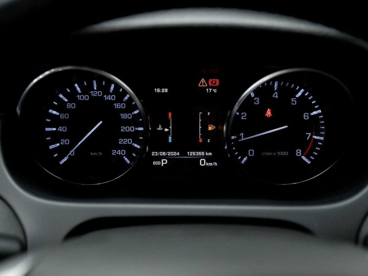 Купить Land Rover Discovery Sport, 2015, 125 338 км, фото №18