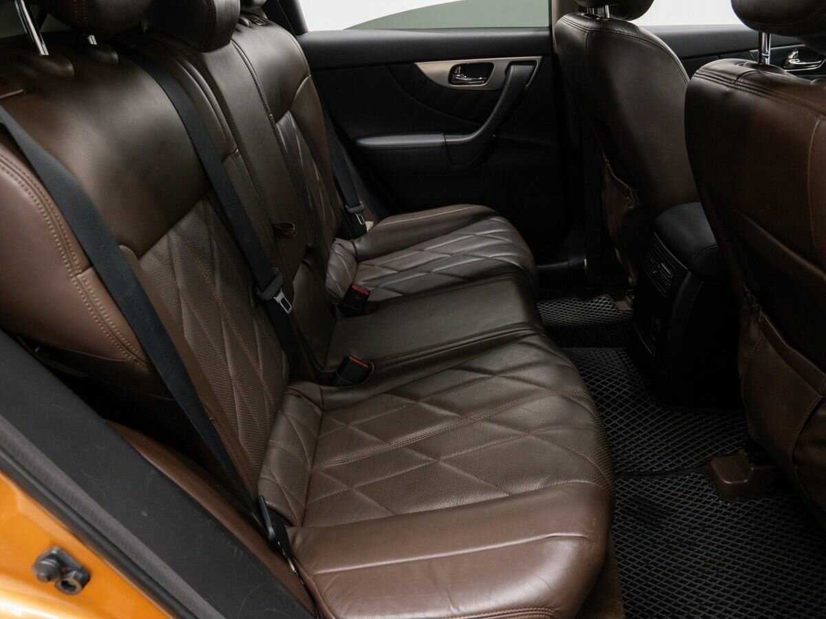 Купить Infiniti FX35, 2009, 174 000 км, фото №9
