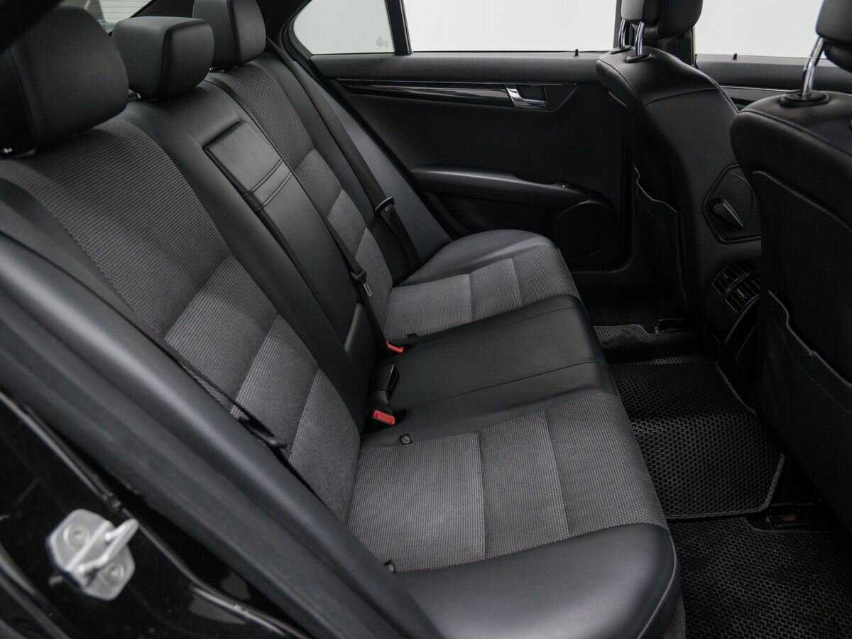 Купить Mercedes-Benz C-Класс 200, 2010, 195 000 км, фото №9