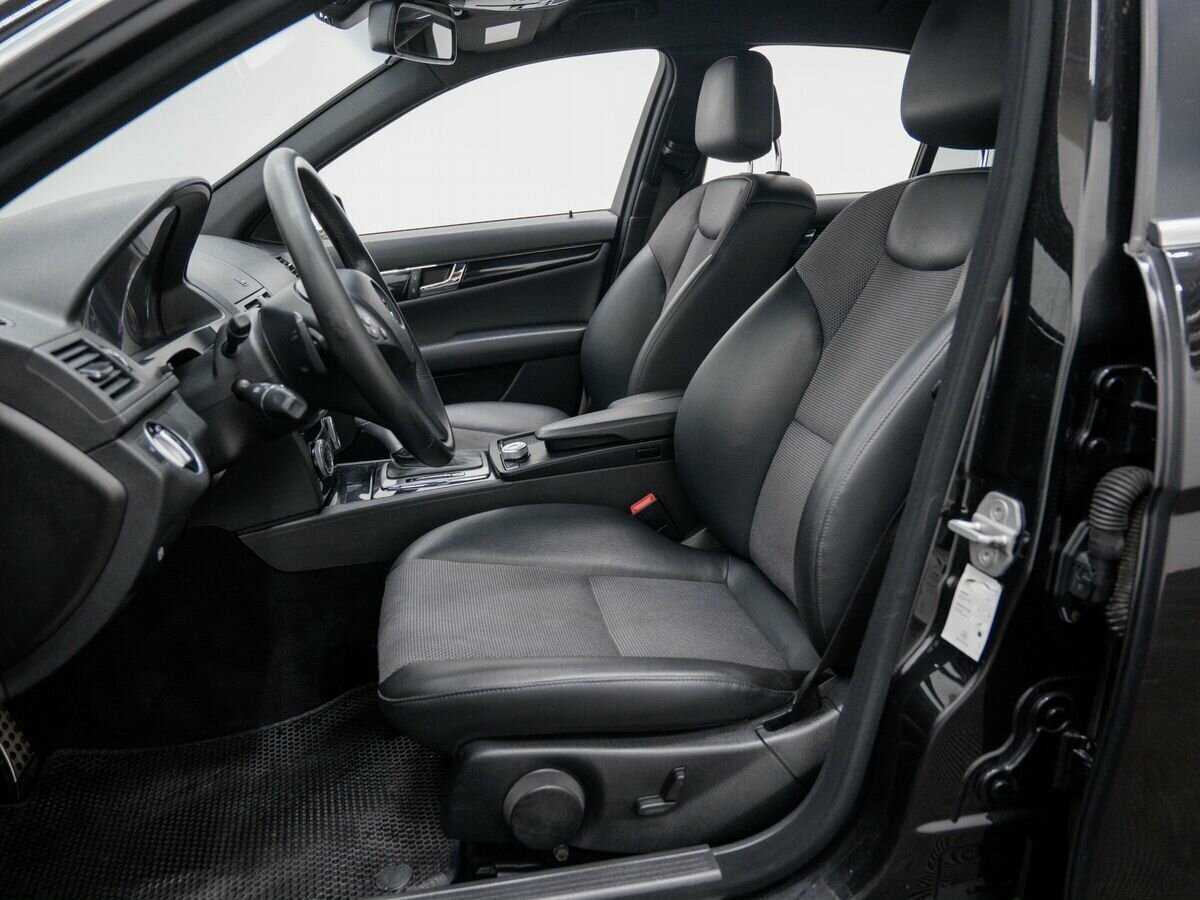 Купить Mercedes-Benz C-Класс 200, 2010, 195 000 км, фото №14