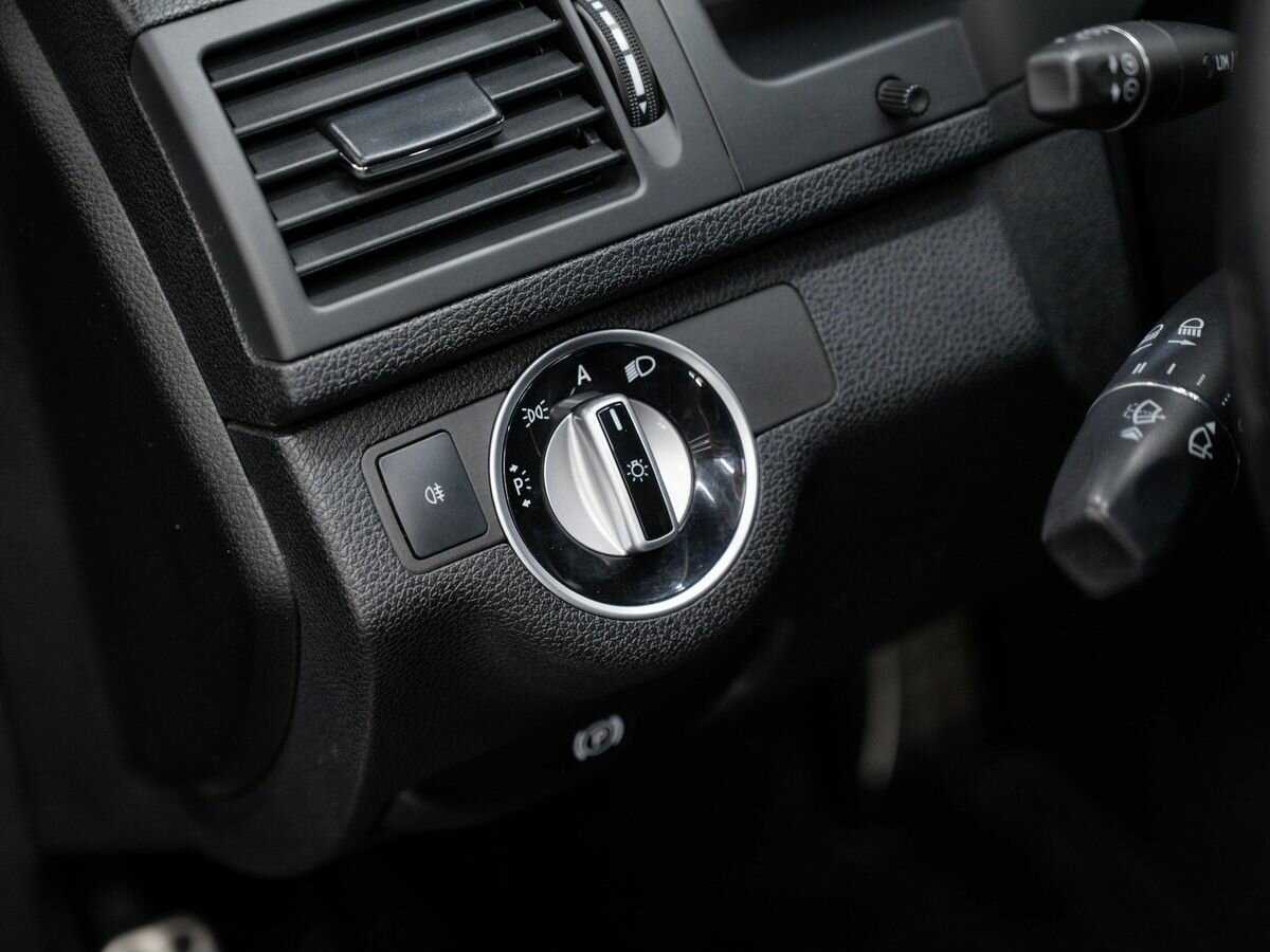 Купить Mercedes-Benz C-Класс 200, 2010, 195 000 км, фото №16