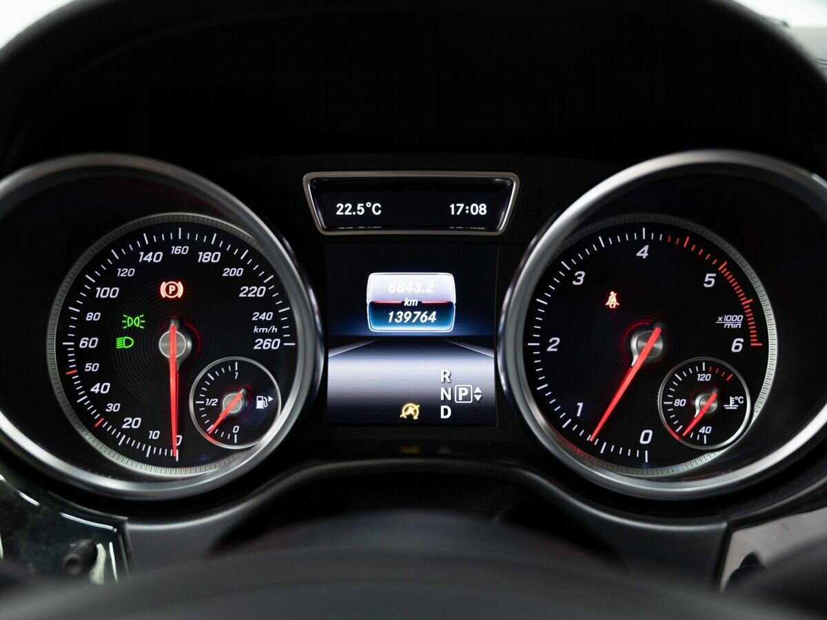 Купить Mercedes-Benz GLS 350 d, 2016, 139 762 км, фото №18