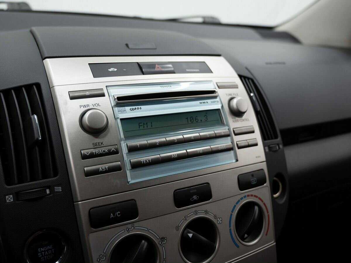 Купить Toyota Corolla Verso, 2008, 155 600 км, фото №17