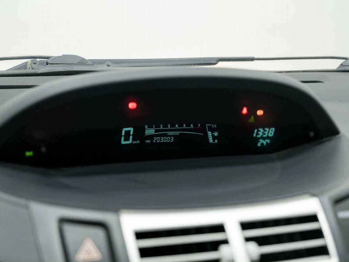 Купить Toyota Yaris, 2008, 200 000 км, фото №19