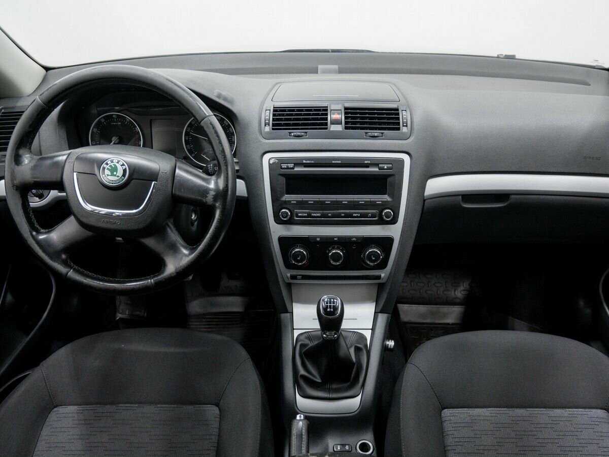 Купить Skoda Octavia, 2011, 302 770 км, фото №10