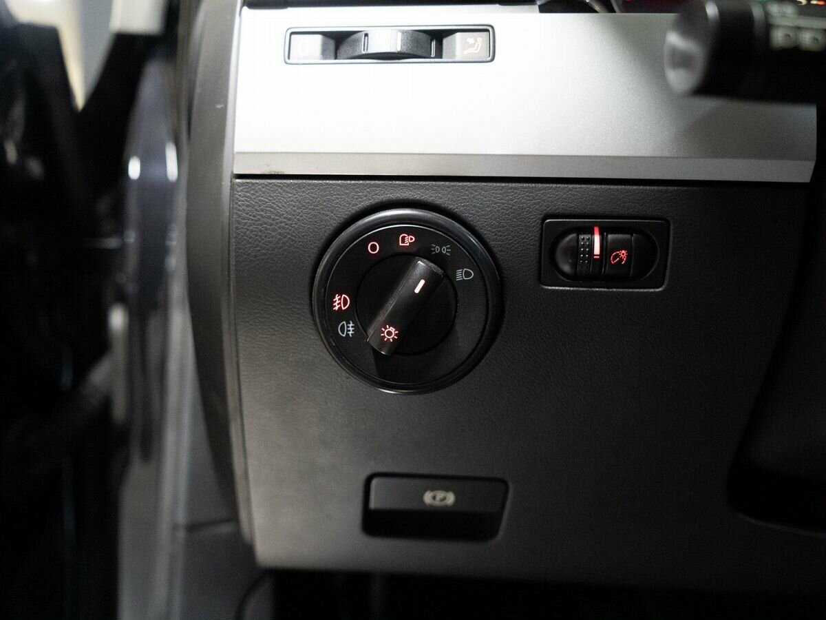 Купить Volkswagen Touareg, 2008, 254 000 км, фото №15