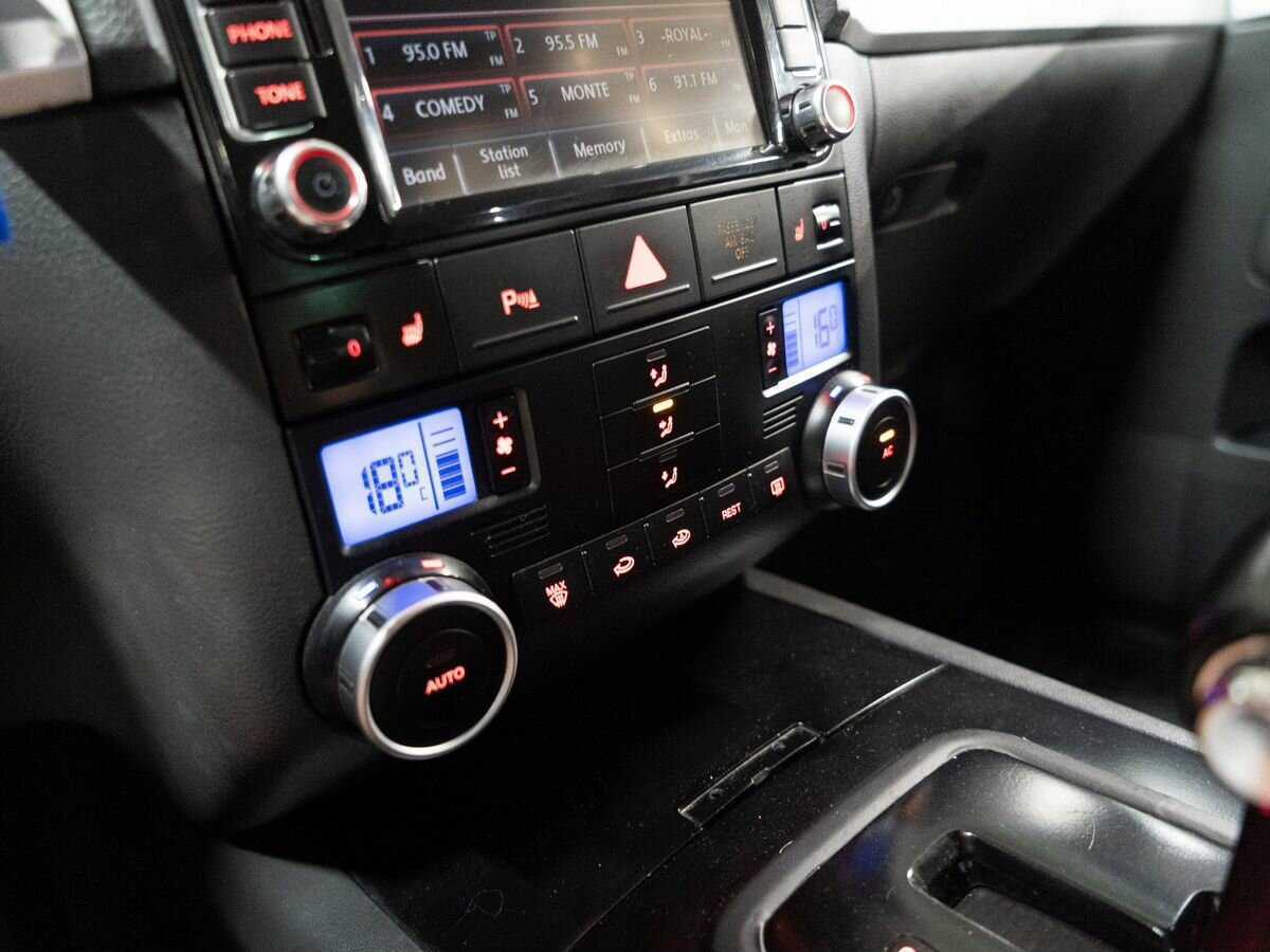Купить Volkswagen Touareg, 2008, 254 000 км, фото №17