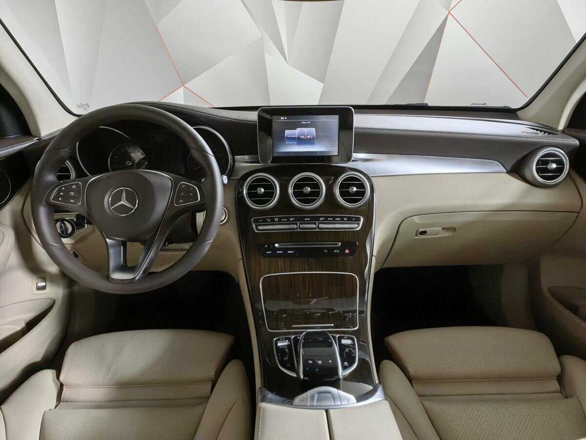Купить Mercedes-Benz GLC 300, 2016, 135 198 км, фото №10