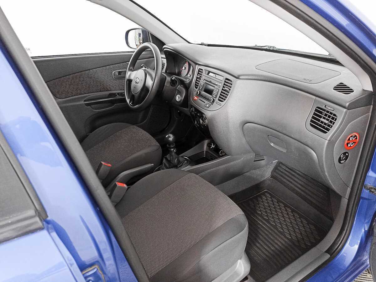 Купить Kia Rio, 2010, 123 358 км, фото №9