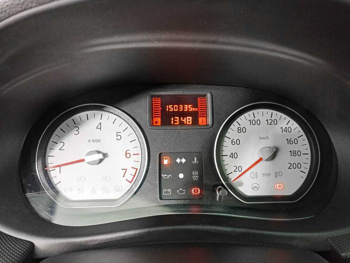 Купить Renault Sandero, 2011, 150 300 км, фото №11