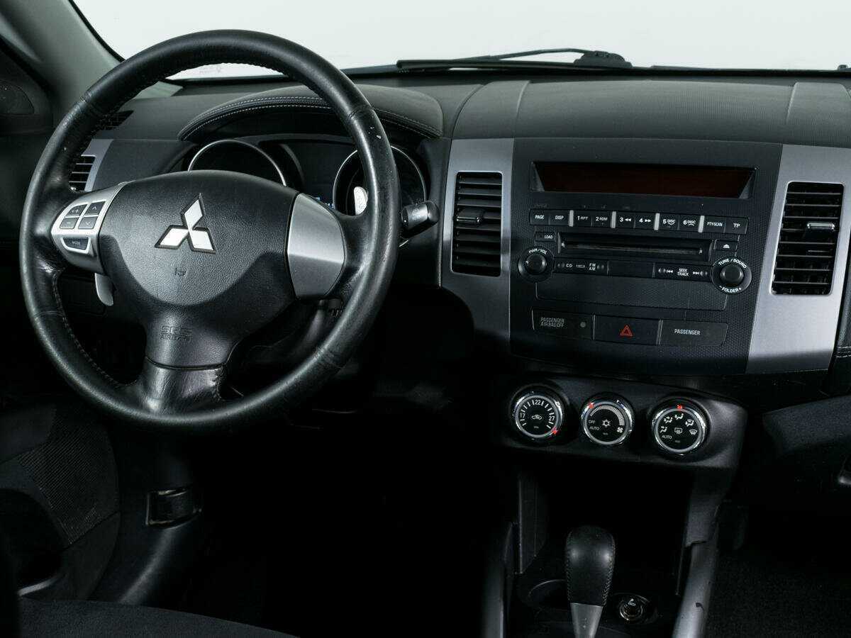 Купить Mitsubishi Outlander, 2010, 119 149 км, фото №7