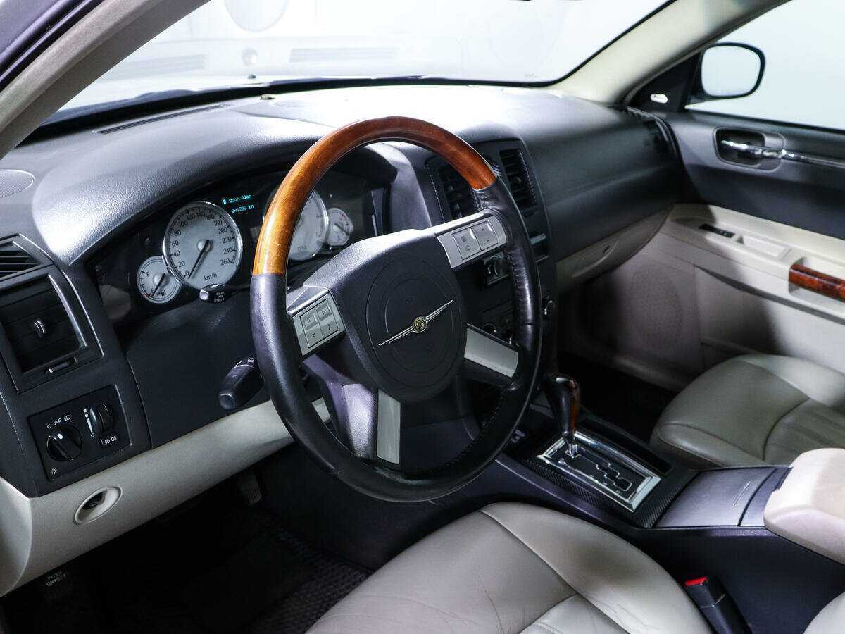 Купить Chrysler 300C, 2006, 250 000 км, фото №12