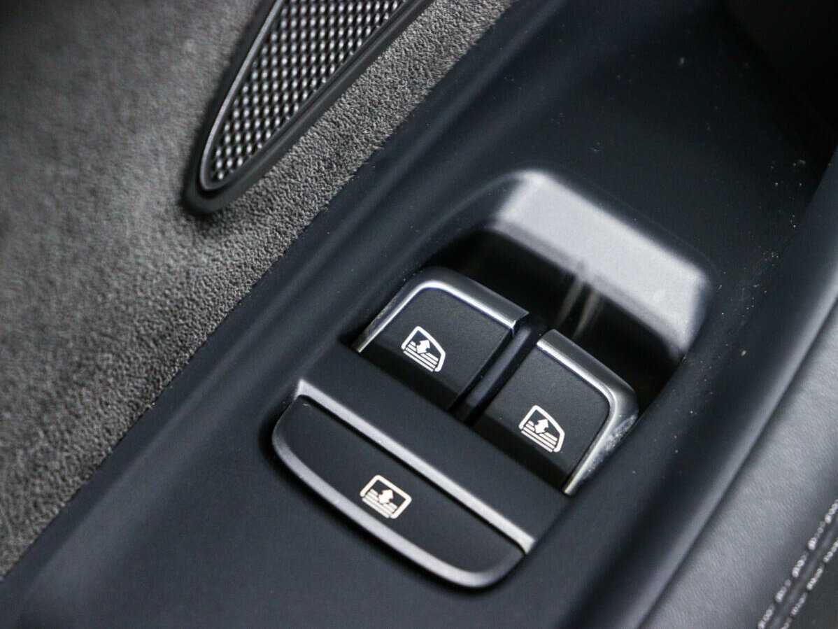 Купить Audi A8 Long, 2015, 108 955 км, фото №17