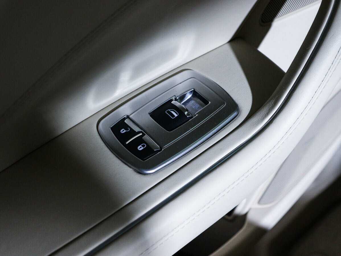 Купить Maserati Levante, 2016, 91 239 км, фото №17