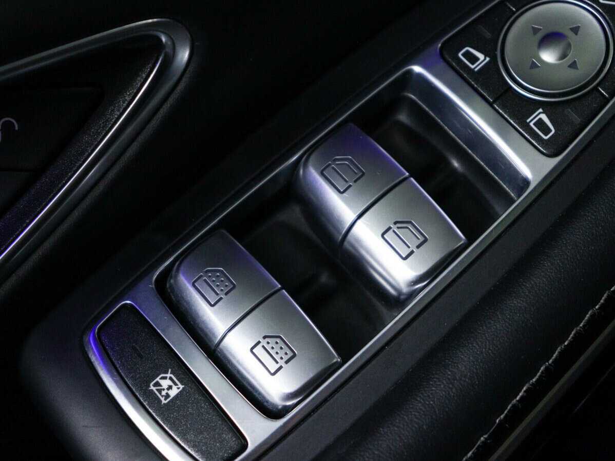 Купить Mercedes-Benz S-Класс AMG 63 AMG Long, 2014, 133 638 км, фото №23