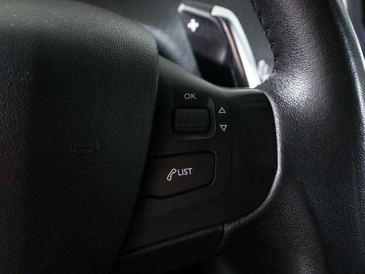 Купить Peugeot 2008, 2014, 192 873 км, фото №16