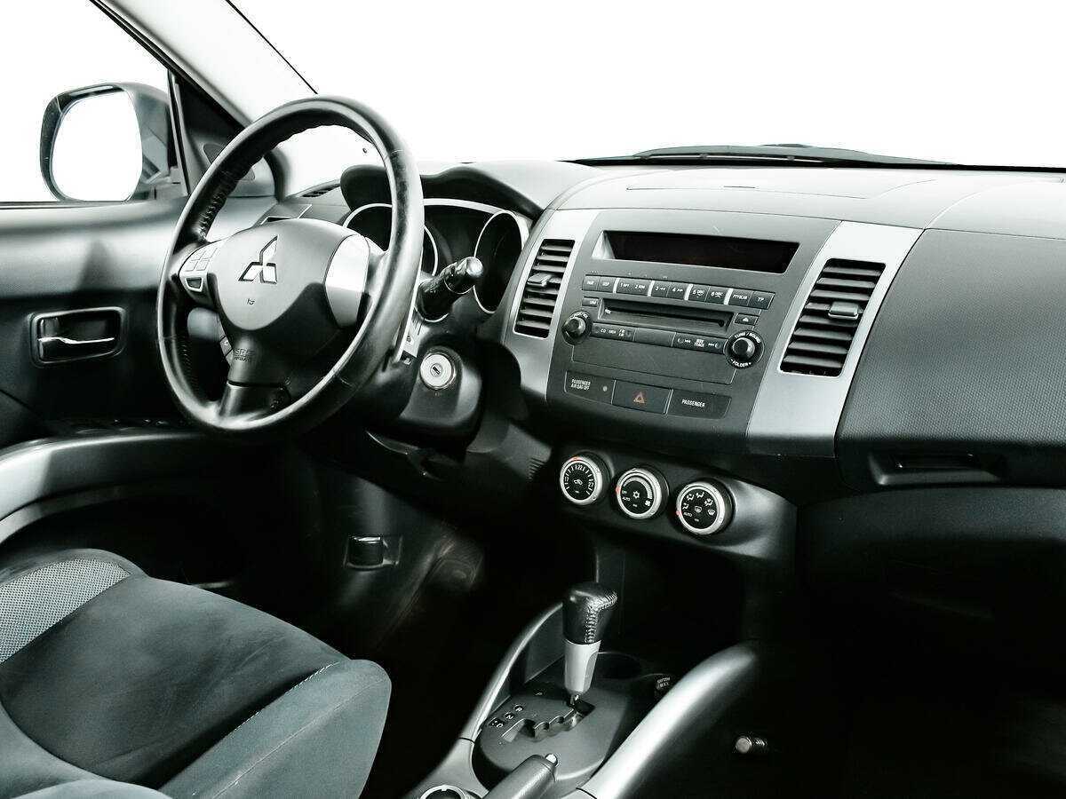 Купить Mitsubishi Outlander, 2008, 237 258 км, фото №9