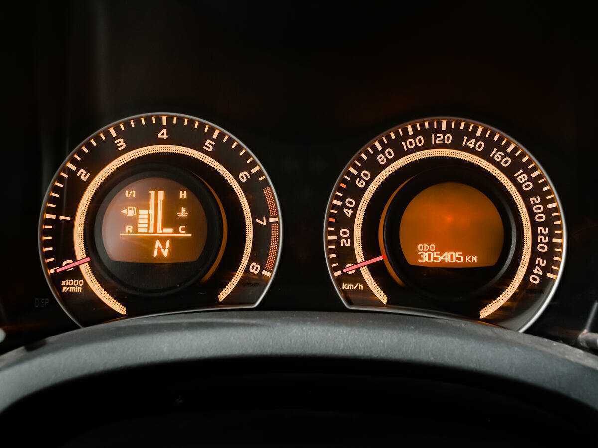 Купить Toyota Auris, 2008, 305 404 км, фото №9