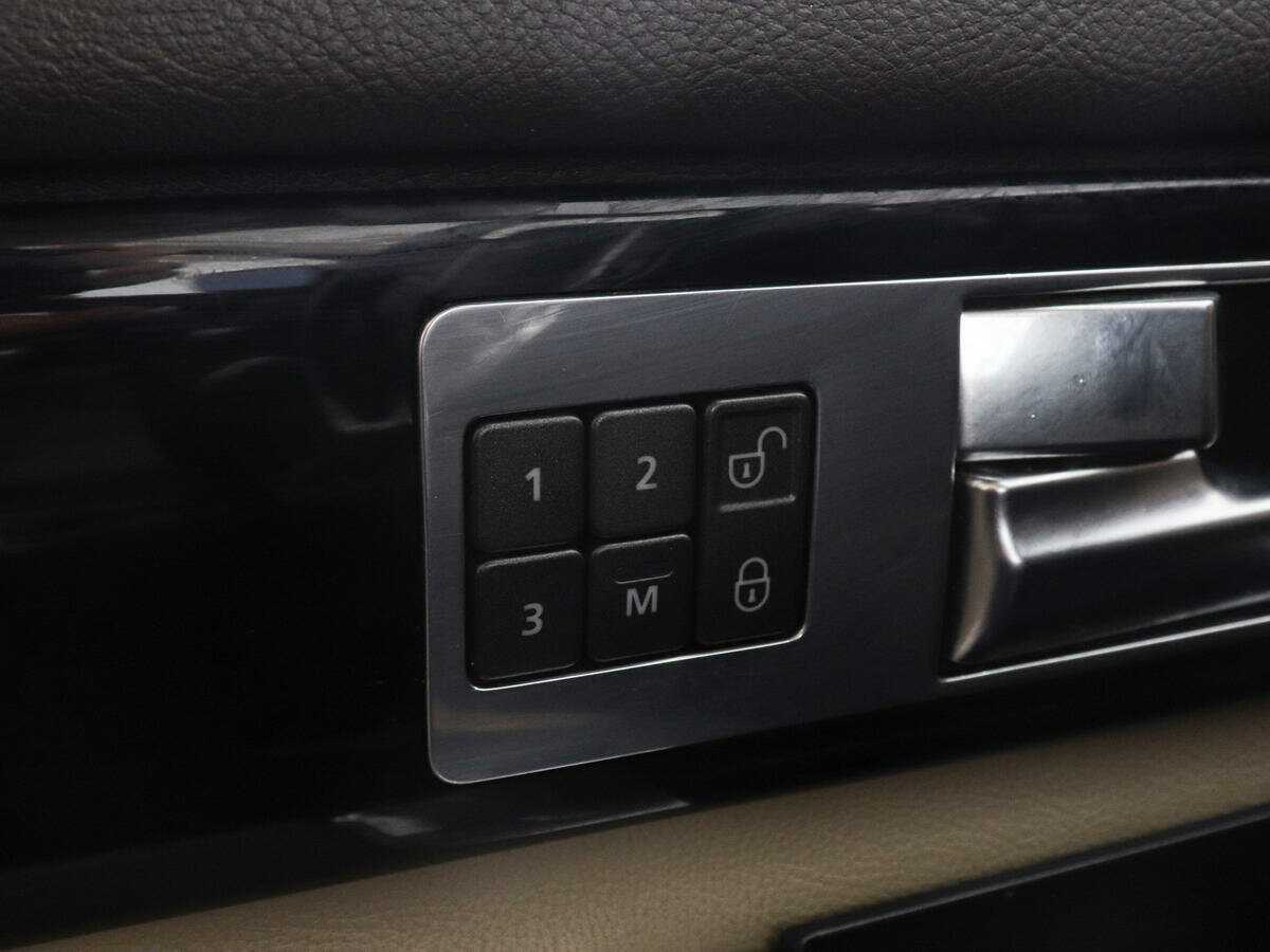 Купить Land Rover Discovery, 2011, 240 558 км, фото №15