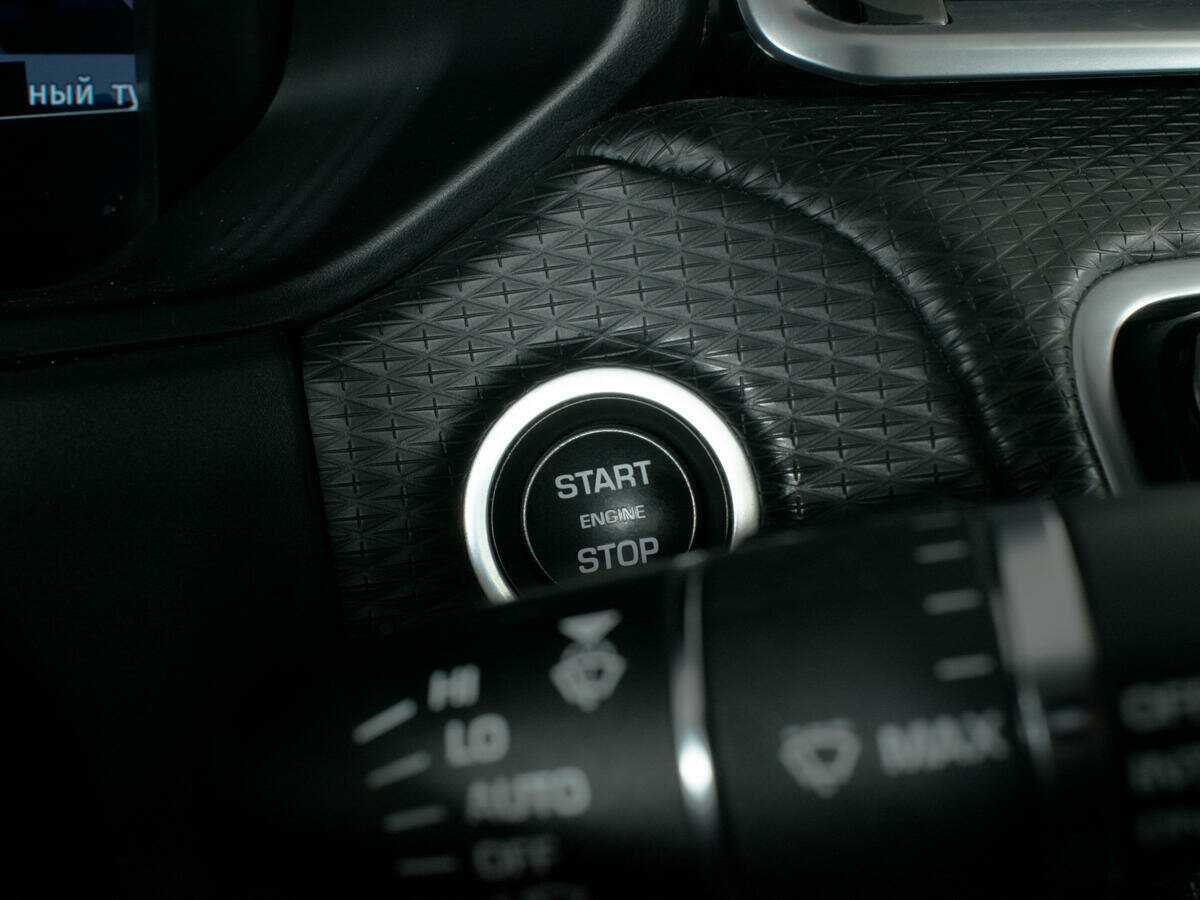 Купить Land Rover Range Rover Velar, 2017, 112 930 км, фото №17