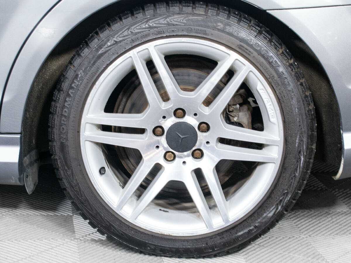 Купить Mercedes-Benz C-Класс 200, 2009, 136 337 км, фото №17