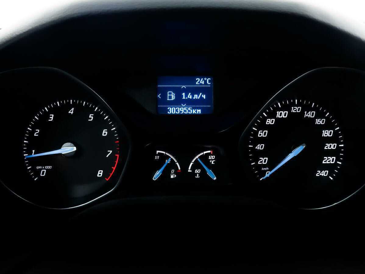 Купить Ford Focus, 2011, 303 954 км, фото №10