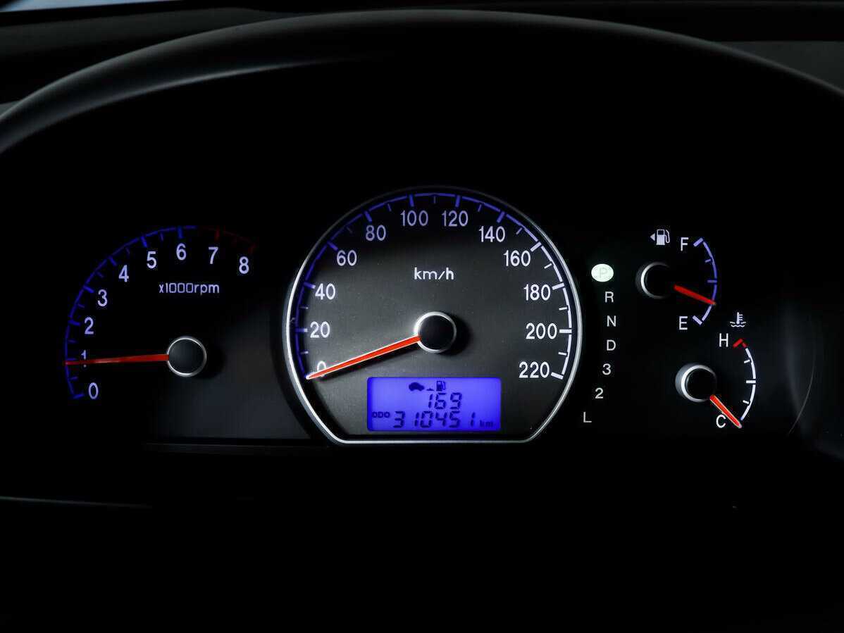 Купить Hyundai Elantra, 2008, 310 449 км, фото №10