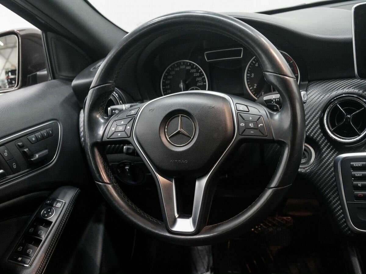 Купить Mercedes-Benz GLA 200, 2014, 141 390 км, фото №12