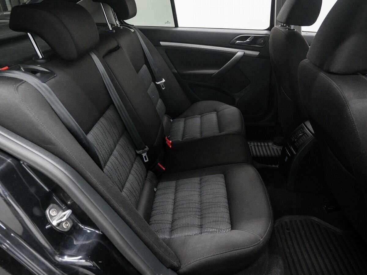 Купить Skoda Octavia, 2010, 224 650 км, фото №9