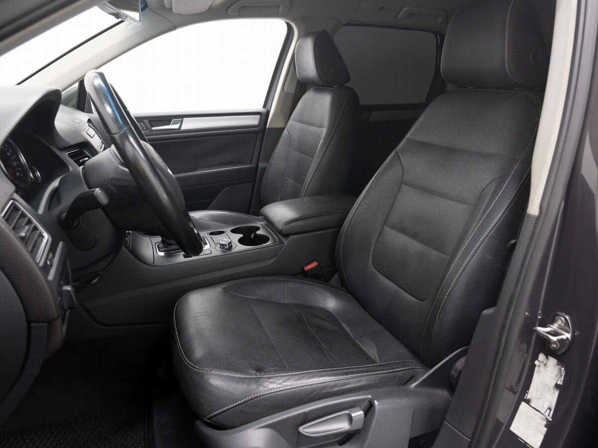 Купить Volkswagen Touareg, 2011, 203 261 км, фото №10