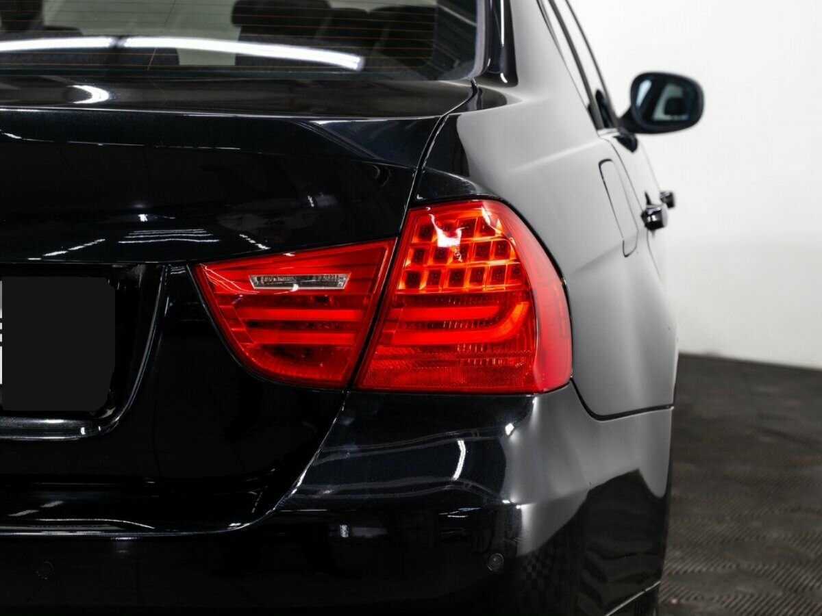 Купить BMW 3 серии 320i, 2009, 260 643 км, фото №7