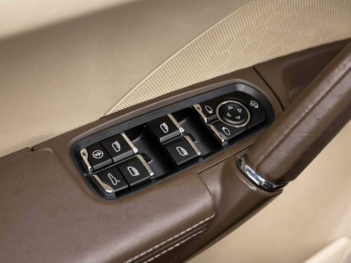 Купить Porsche Cayenne Diesel, 2011, 290 000 км, фото №25