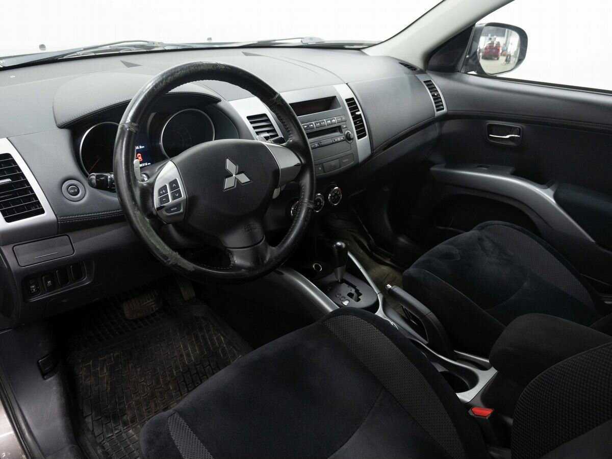 Купить Mitsubishi Outlander, 2011, 280 000 км, фото №7