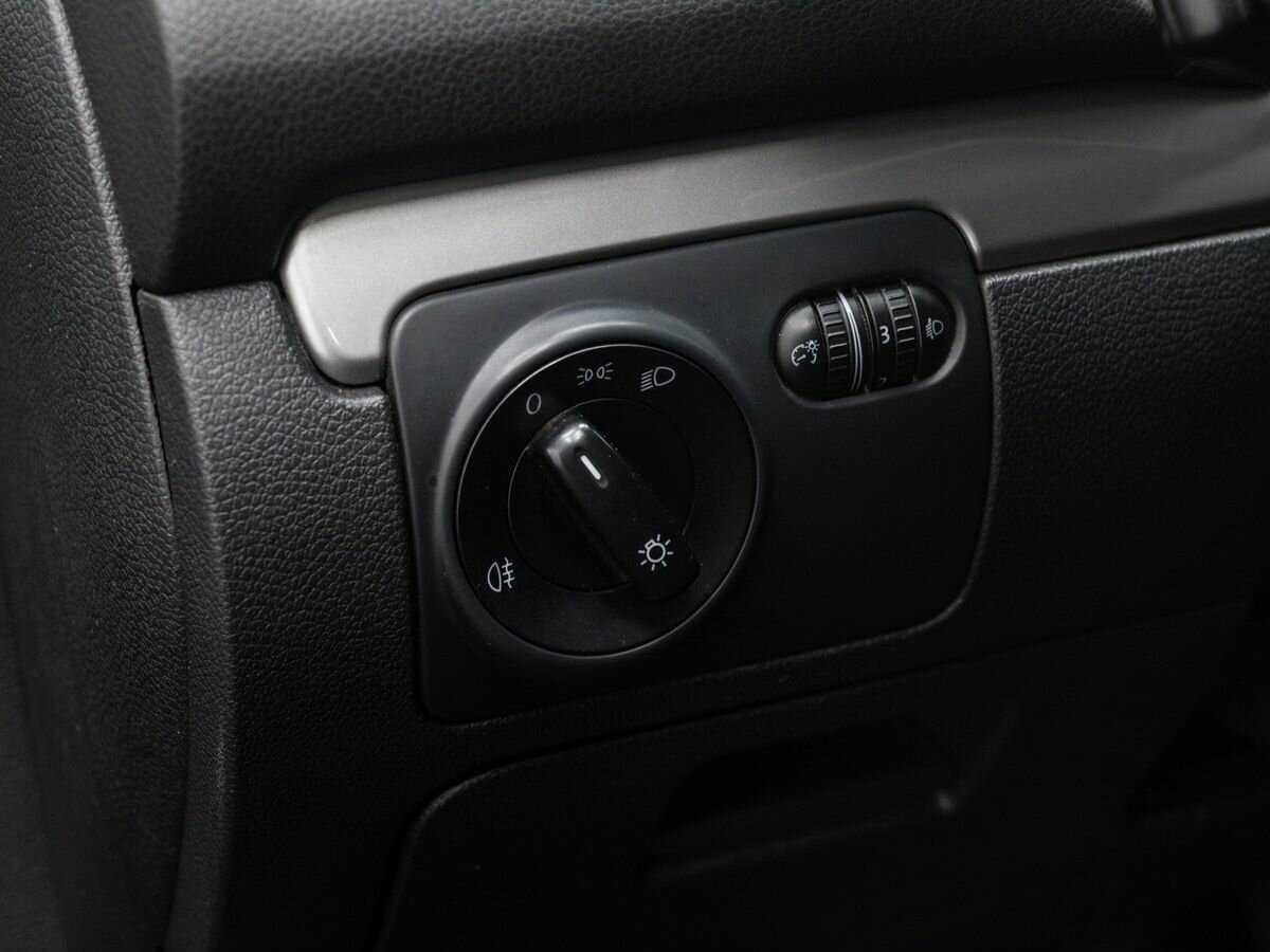 Купить Volkswagen Golf, 2009, 285 776 км, фото №16