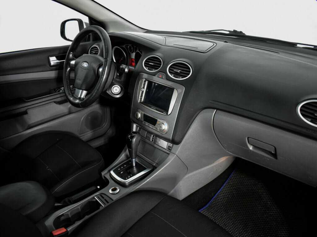 Купить Ford Focus, 2010, 215 784 км, фото №12