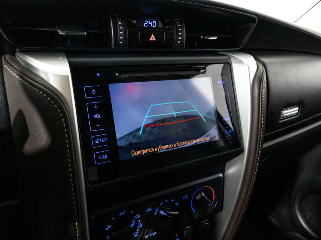 Купить Toyota Fortuner, 2019, 62 326 км, фото №17